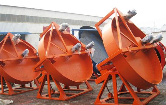 一小時12噸盤式造粒機(jī) 河南省滎陽市礦山機(jī)械制造廠以技術(shù)創(chuàng)新助力糧食增產(chǎn)