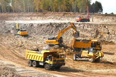 高掌遠跖 柳工屹立全球裝備制造業(yè)強者之林——65周年奮斗篇之礦山機械制造